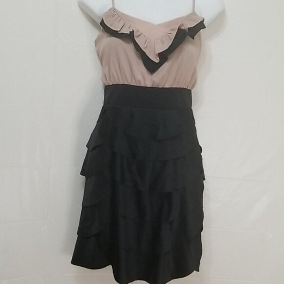 Esley Dusty Rose & Black Ruffled Cocktail Dress - Picture 2 of 5